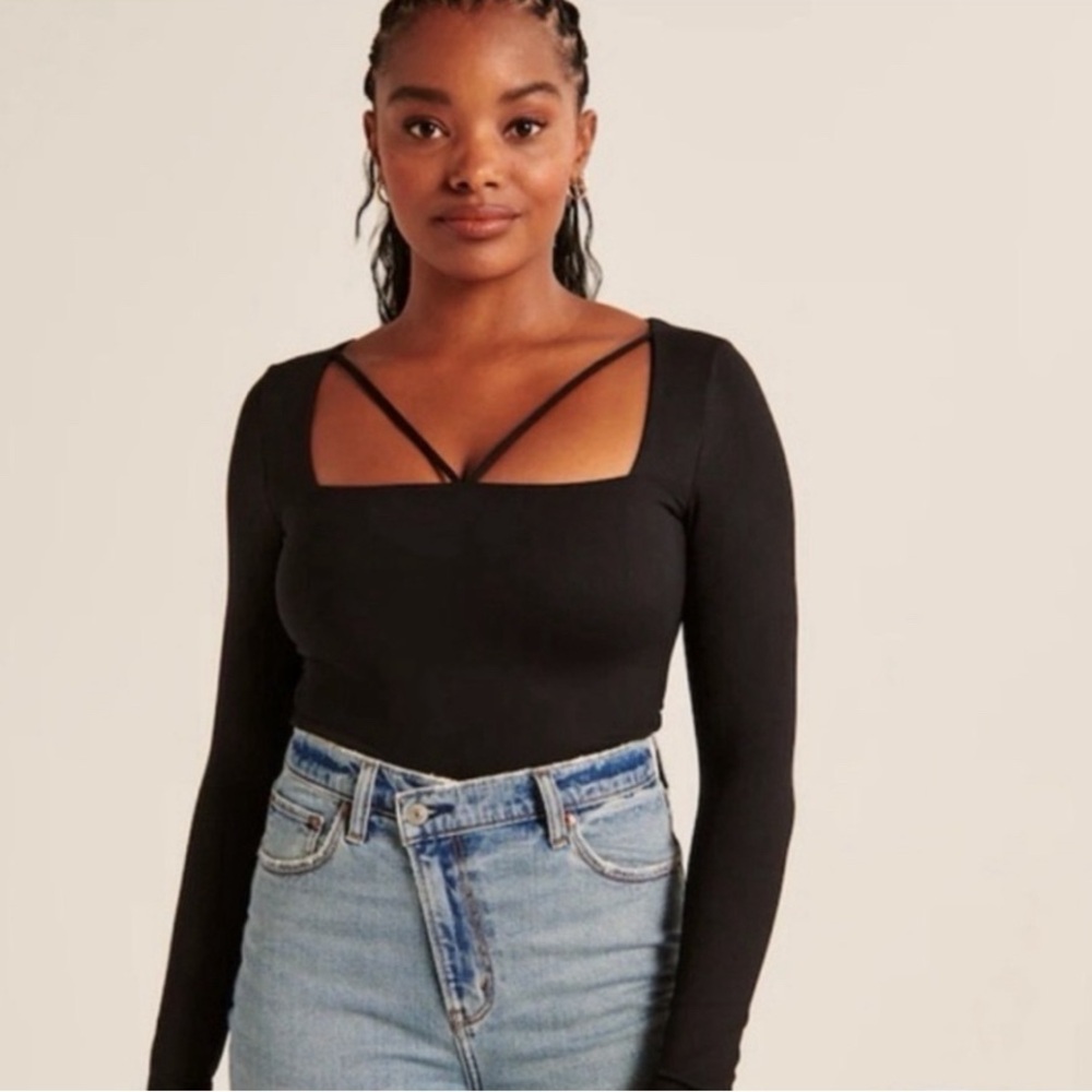 Abercrombie and Fitch Black Long Sleeve Bodysuit with a Square Chest